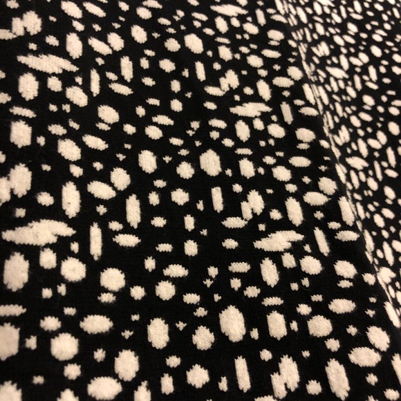 black and white sweater dress - Picture 5 of 8